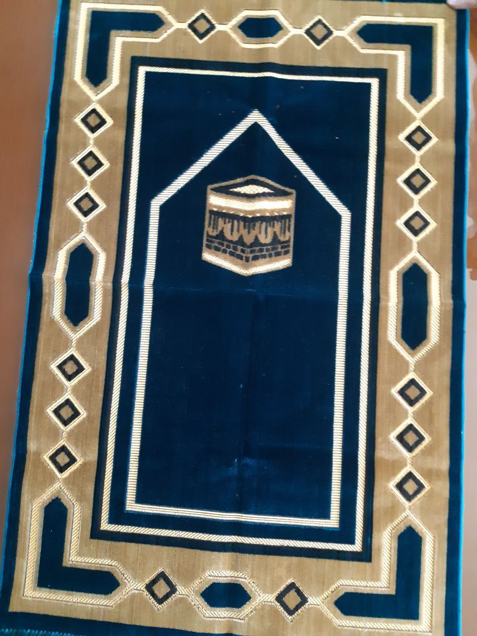 Zagruse مصلی ڈیزائن